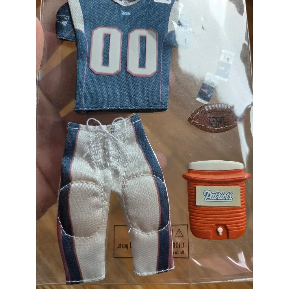 Patriots uniform puffy stickers used